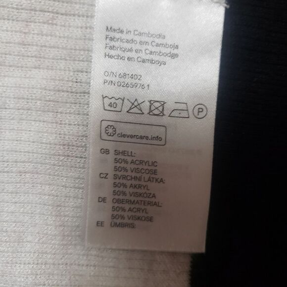 H&M Black and White Striped Cardigan - Picture 5 of 8